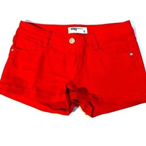 RARE FIND! NWOT NEVER WORN SZ 9 RED DENIM SHORTS BY RSQ ❤️💎